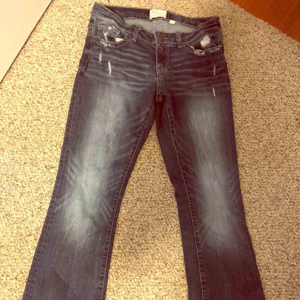 Buckle jeans